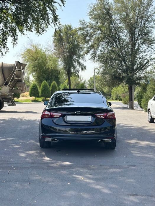 Malibu XL full срочни сотилади