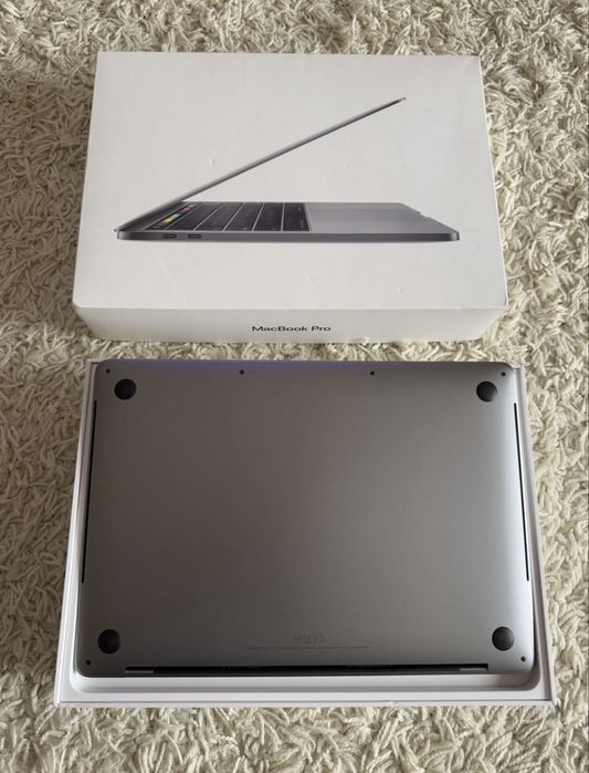Cutie macbook pro 13 an 2019, ssd 512 gb