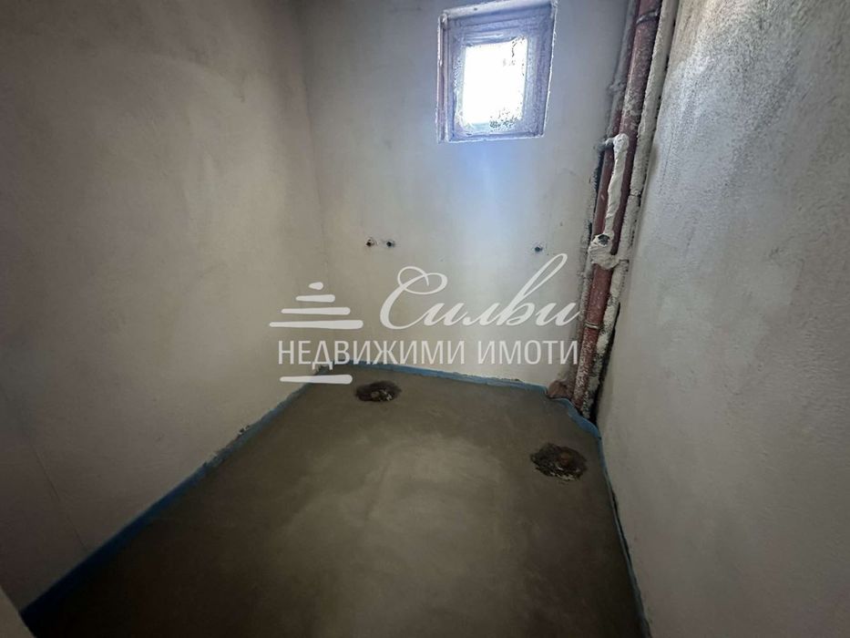 Продава се Тристаен апартамент в Търговище, Център - 114 кв.м за 1185 €/кв.м - Снимка #7