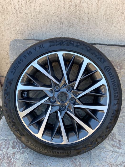 Запаска Continental 235/45 R18