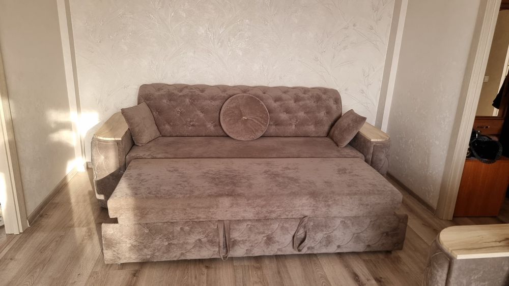 Продаются Два Дивана