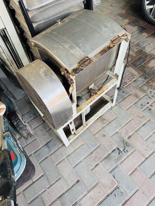 Продам тестомес 25кг