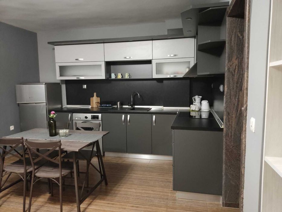 Дава се под наем Едностаен апартамент в Петрич - 60 кв.м за 388.62 € - Снимка #8