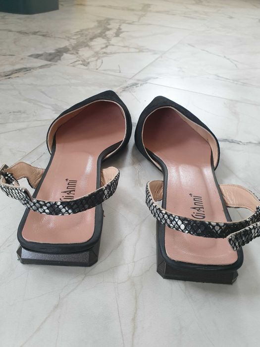 Стилни маркови обувки