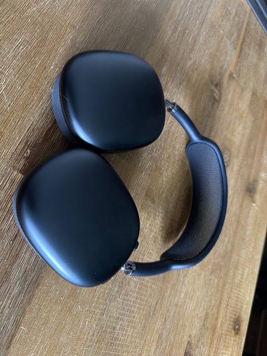 Vand Airpods Max Type C, garantie 26 Noi 2027