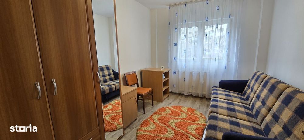 3 camere decomandate /centrala / mobilat / utilat / 2 bai / parcare /