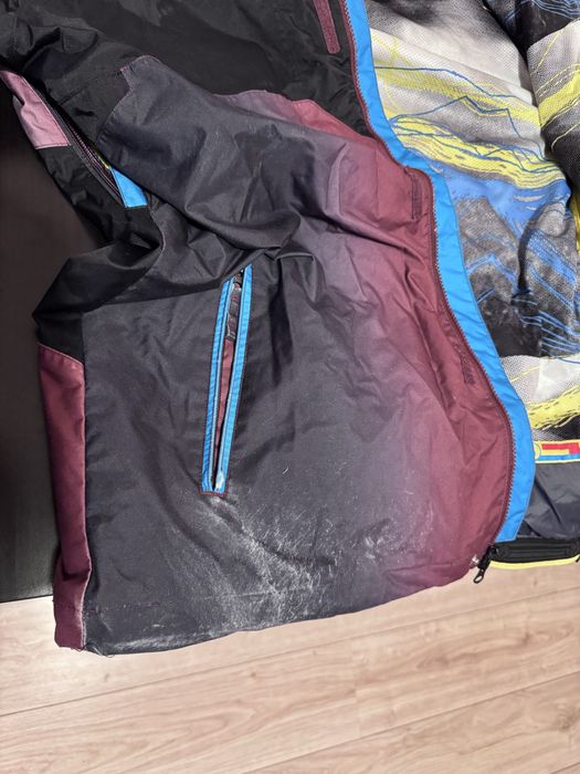 Сноуборд яке Volcom XL