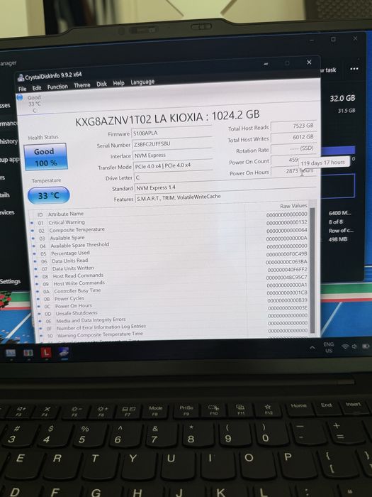 Lenovo Thinkpad X1 Carbon gen 12 Ultra 7 155H OLED 120hz 32gb Ram 1tb SSD