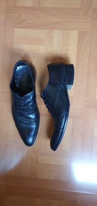 Pantofi barbati din piele naturala marimea 43