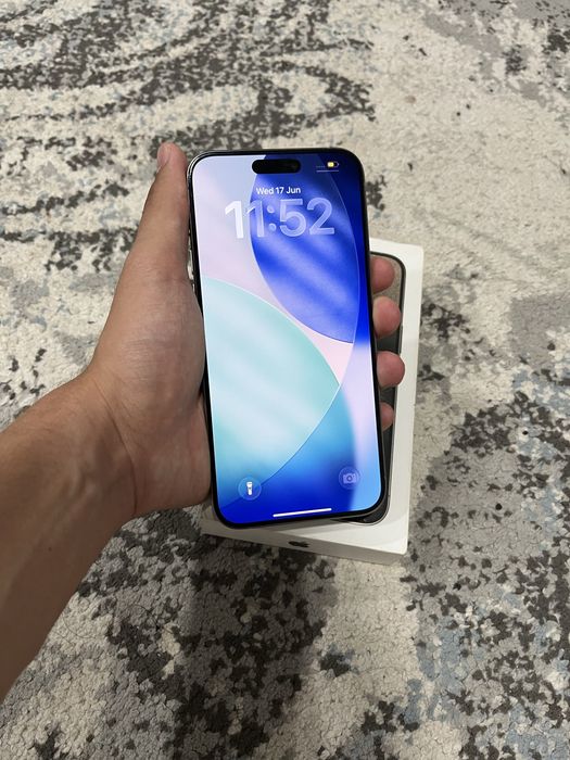 Iphone 15 pro max ochilmagan
