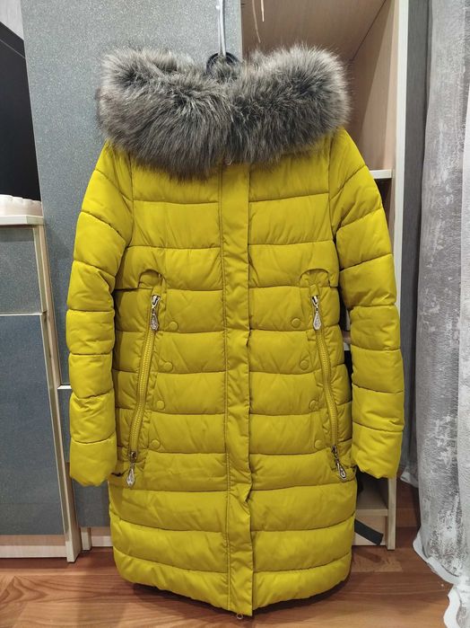 Зимняя куртка размер 42