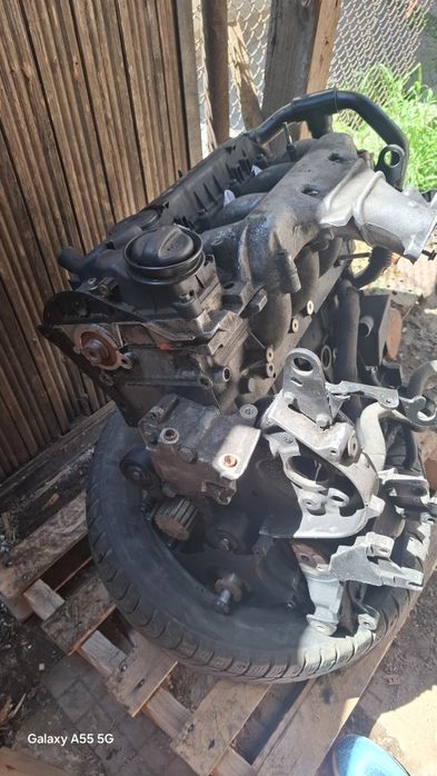 Строен С8 2005година