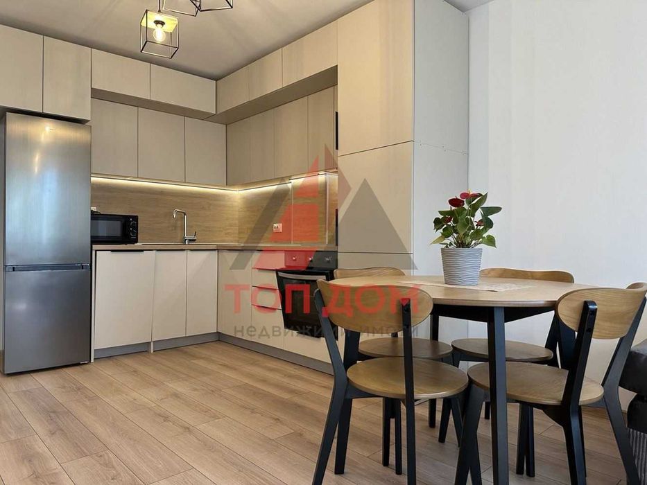 Дава се под наем Двустаен апартамент в Варна, Чайка - 60 кв.м за 688.5 € - Снимка #2