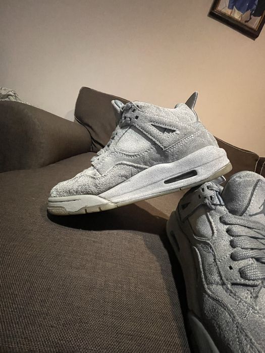 Jordan 4 Kawas Retro