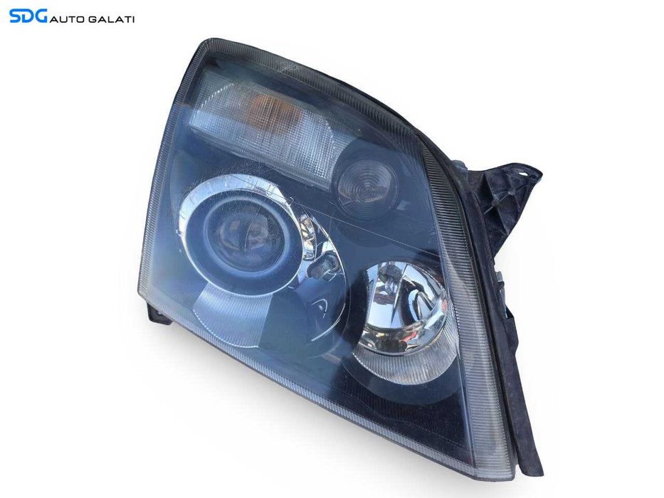 Far Dreapta Europa cu XENON Opel Vectra C 2002 - 2005 (Prezinta Zgarieturi pe Sticla) [LS0986]