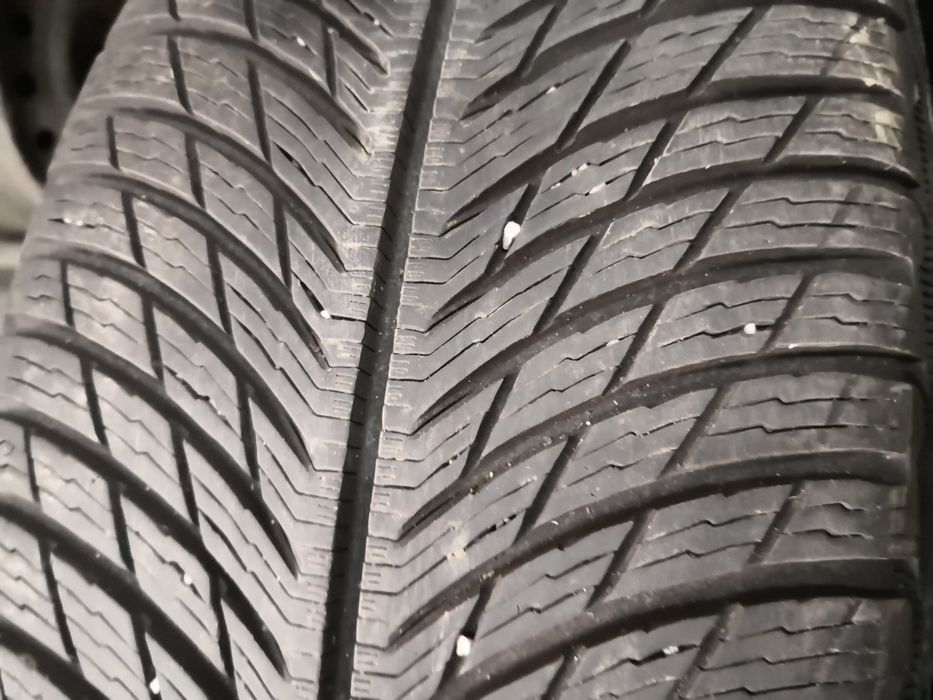 235 55 19 цола гуми като нови дот 21 Michelin