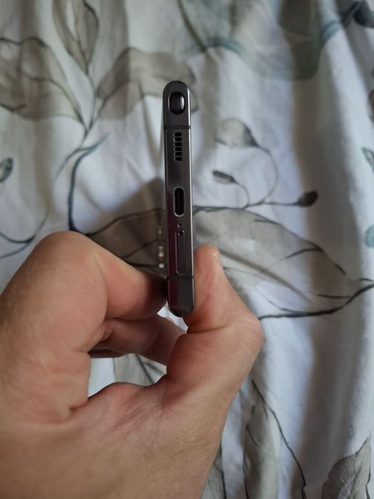 Samsung S22 Ultra 256gb бартер-заменям