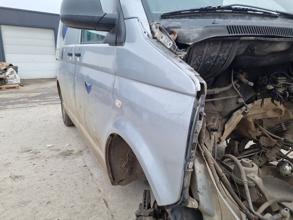 Aripa dreapta fata Volkswagen Transporter 5 (7HB, 7HJ) [Fabr 2004-2013