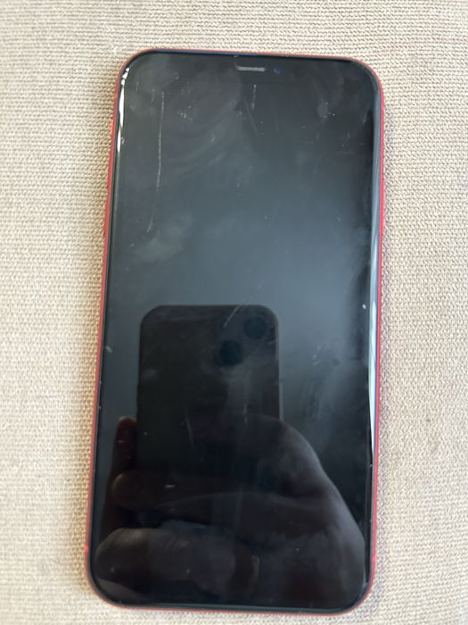 Продам iPhone 11