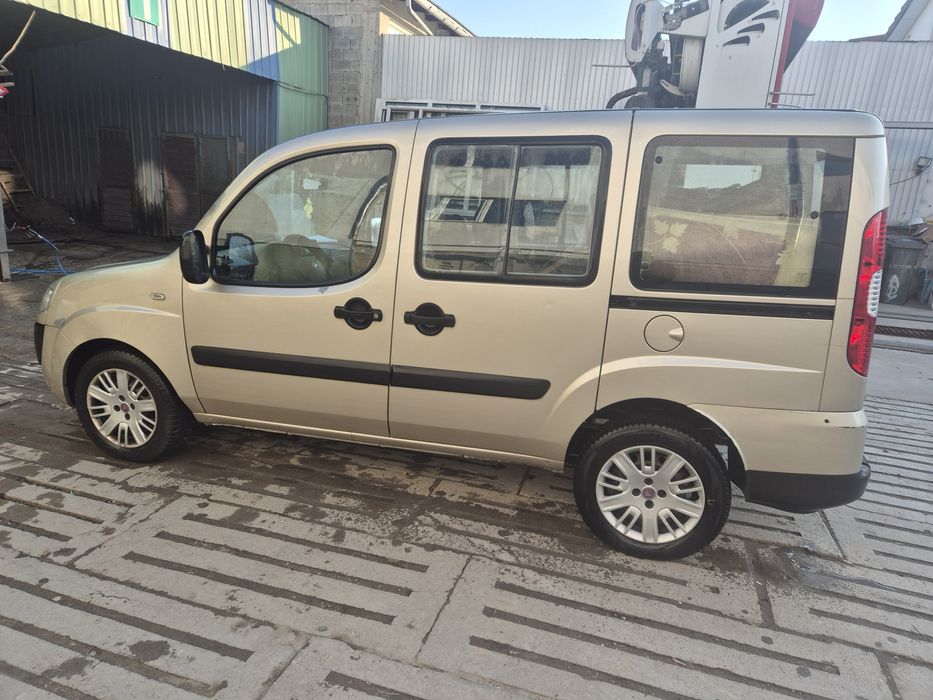 Fiat Doblo 1.4 benzina 2008 euro 4
