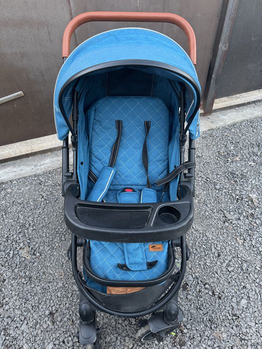 Продаю коляску в хорошем состоянии