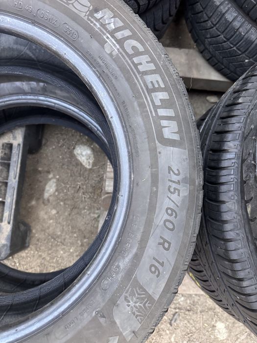 cauciucuri 215/60 r16