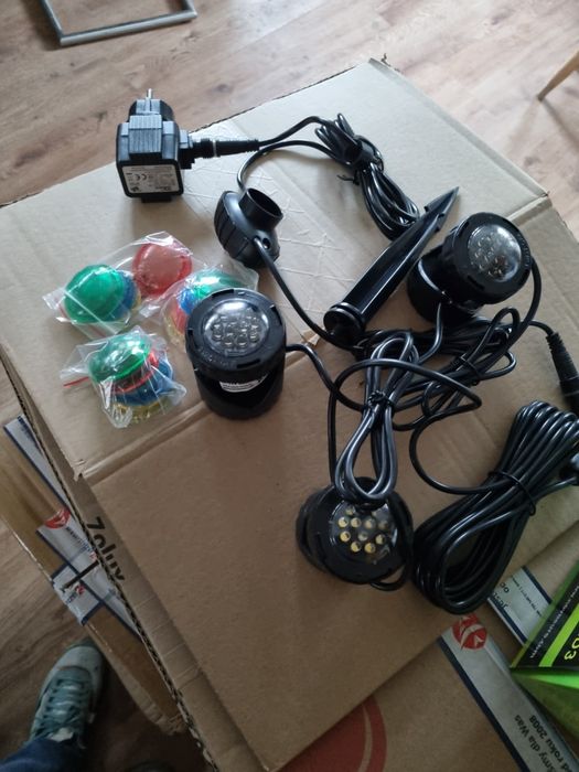 Spoturi LED / lumini subacvatice / lumini iazuri / lumini fantani arte