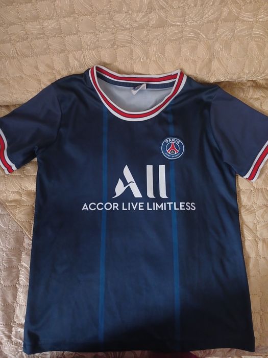 Футболка 500 тг б/у