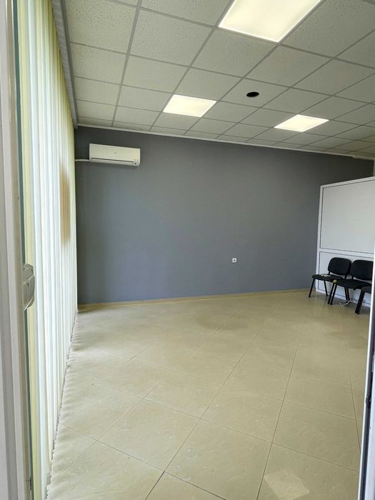 Дава се под наем Магазин в Велико Търново, Акация - 90 кв.м за 433.5 € - Снимка #9