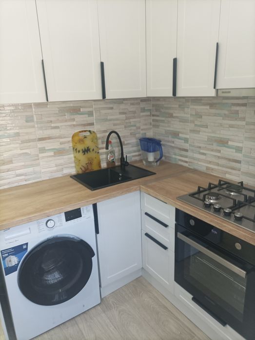 Сдам долгосрочно комнату ДЕВУШКЕ