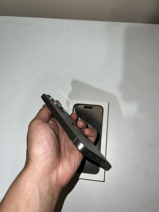 Iphone 15 pro титан