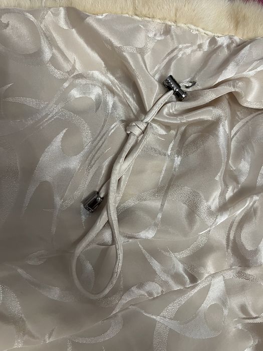 Шуба б/у норковая бежевая