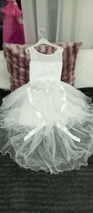 Rochie prințesă cu trenă