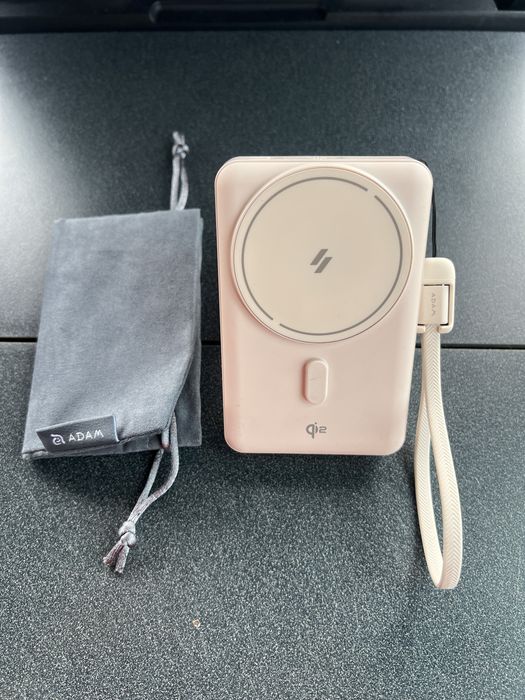 VIONTA D10 Qi2 Solid-State Power Bank cu Stand  10.000ma