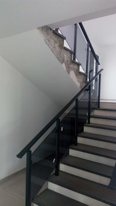 Алуминиеви парапети