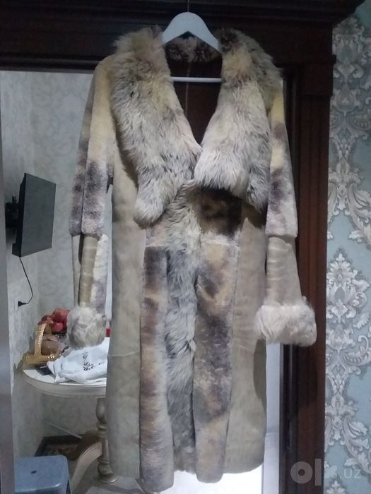 Шуба натуральный мех лама