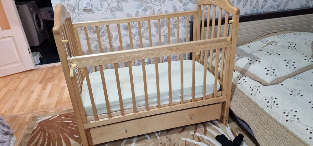 Продам  кроватку