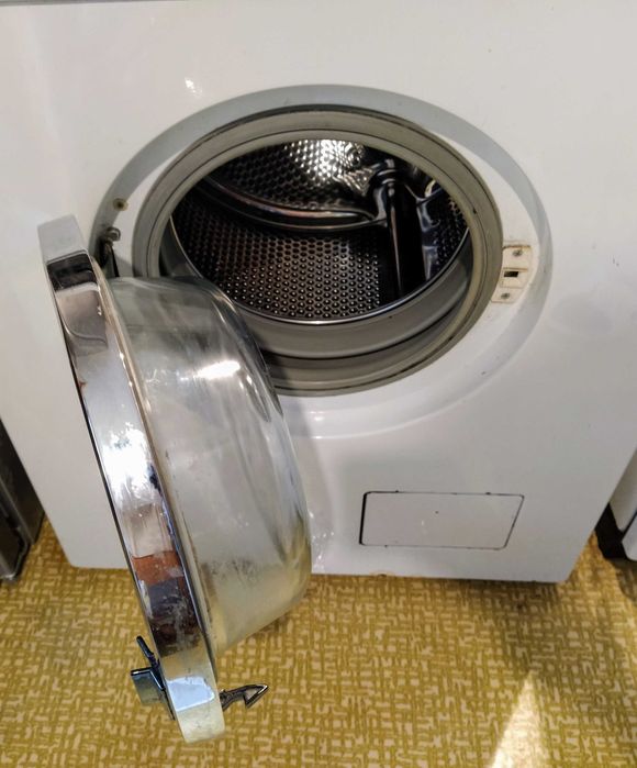 Пералня AEG LAVAMAT 400 F (за части)