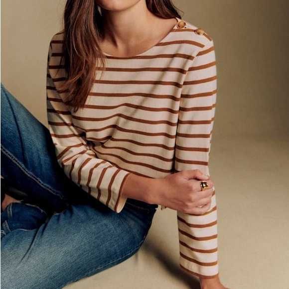 Чисто нова стилна, красива и разкошна блуза на луксозната френска марка Sezane.