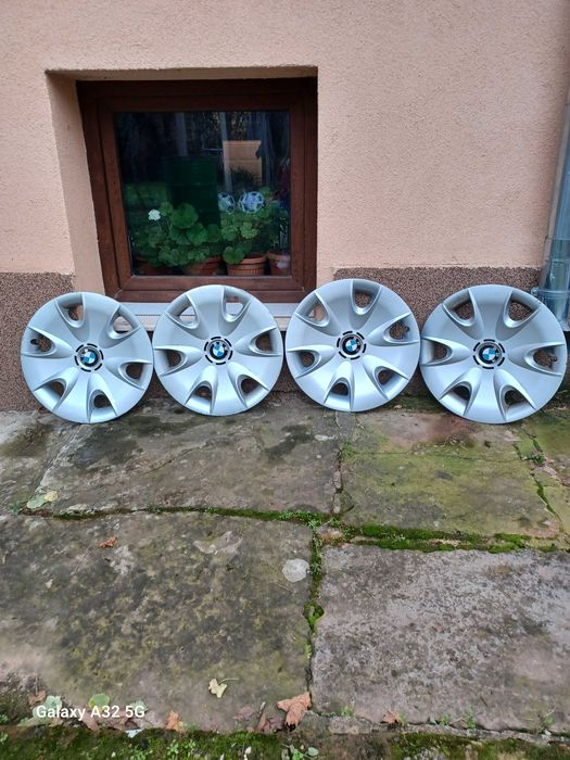 Продавам оригинални тасове за BMWи др. 15"и 16"