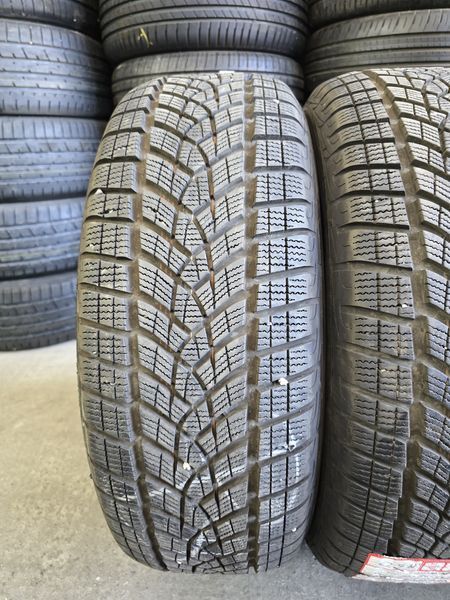 235/60/18 GOODYEAR 4бр