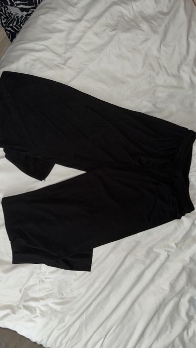 Продам женские вещи