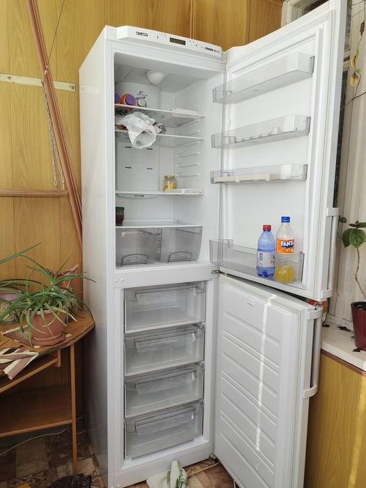 Холодильник Атлант .