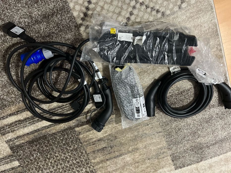 Cablu incarcare statie+ locuinta Audi E-tron Porsche