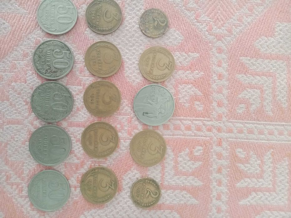 Продам для любителей коллекции монет