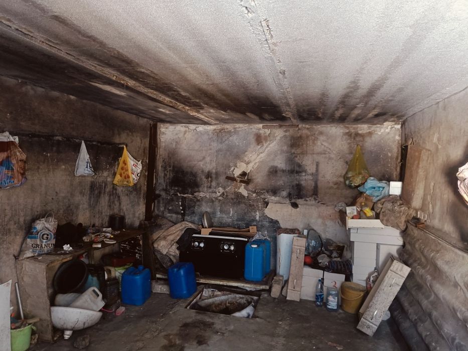 Гараж 5 ряд. Надо оформит документы.