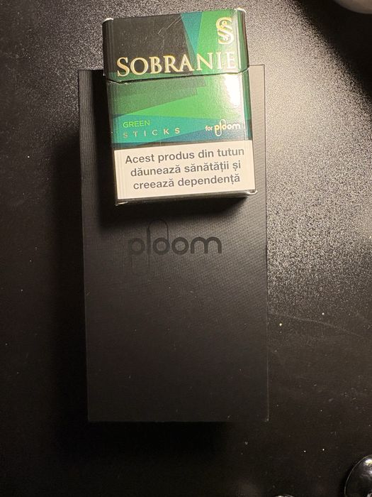 Ploom aura jet black