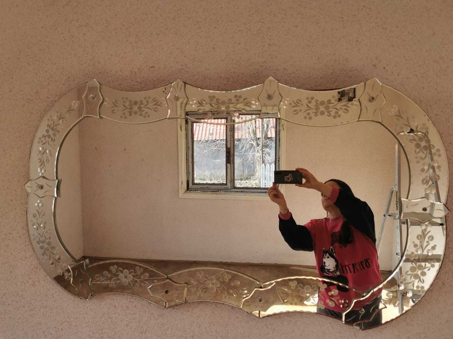 Oglinda venetiana de perete