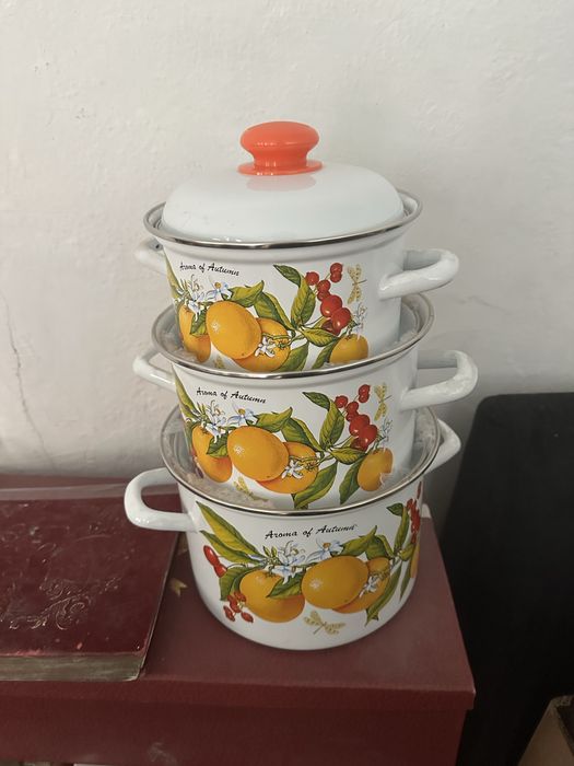 Кострюли 3 штуки( набор)