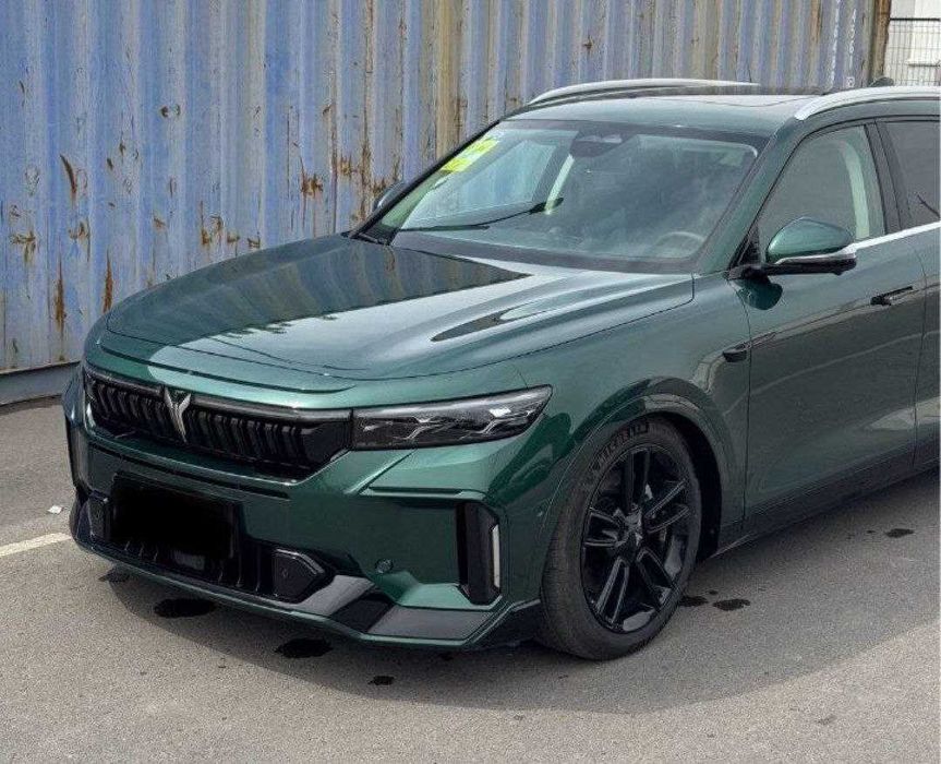 voyah free variantga